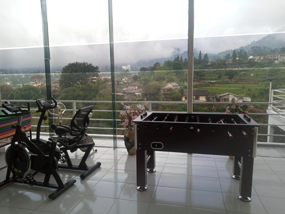 Villa Kaca 88 Cianjur Luaran gambar