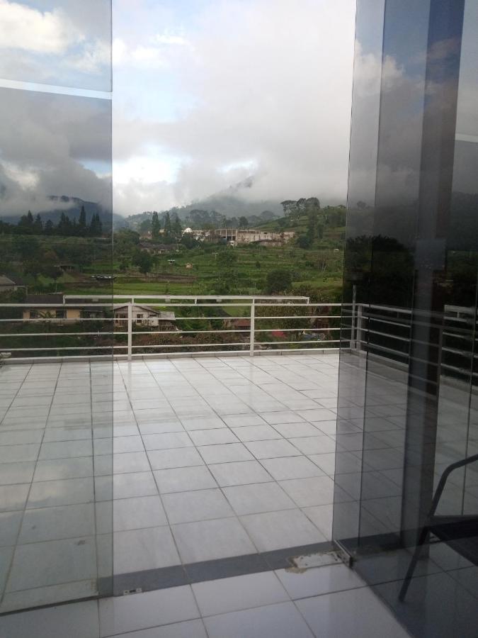 Villa Kaca 88 Cianjur Luaran gambar