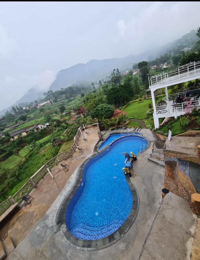 Villa Kaca 88 Cianjur Luaran gambar